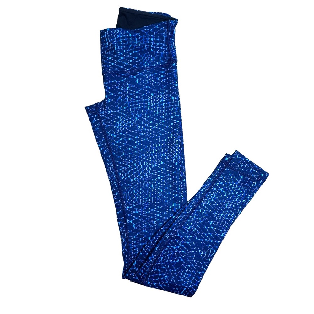 Lululemon navy and light blue leggings
